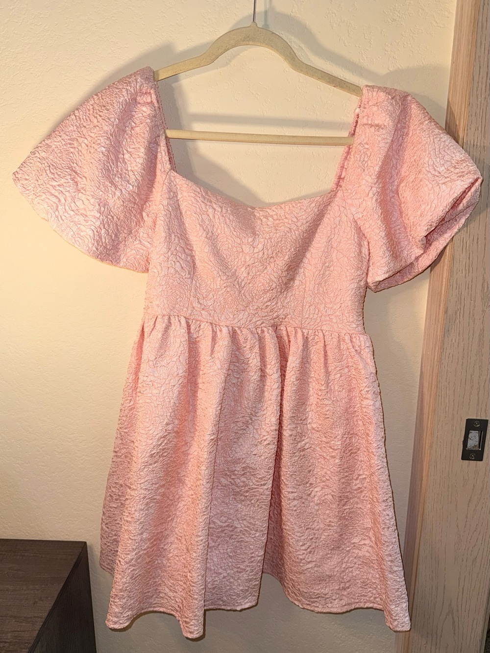 NWOT She & Sky Blush Pink Puff Sleeve Textured Dress gender reveal baby shower